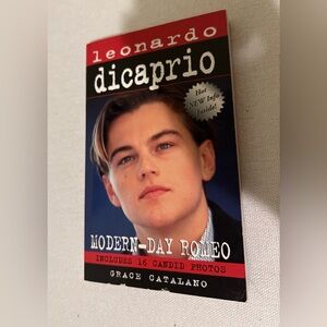 Leonardo DiCaprio: Modern Day Romeo by Grace Catalano - Paperback